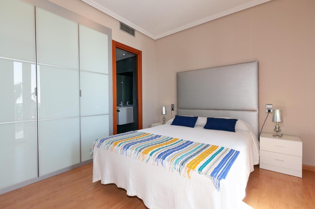 Uhc Las Palmas Appartement Salou Buitenkant foto